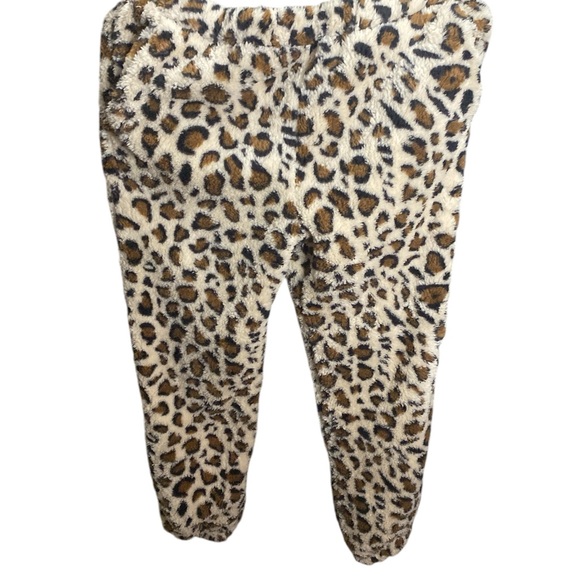 Women’s two piece outfit sizes Large - Picture 3 of 4